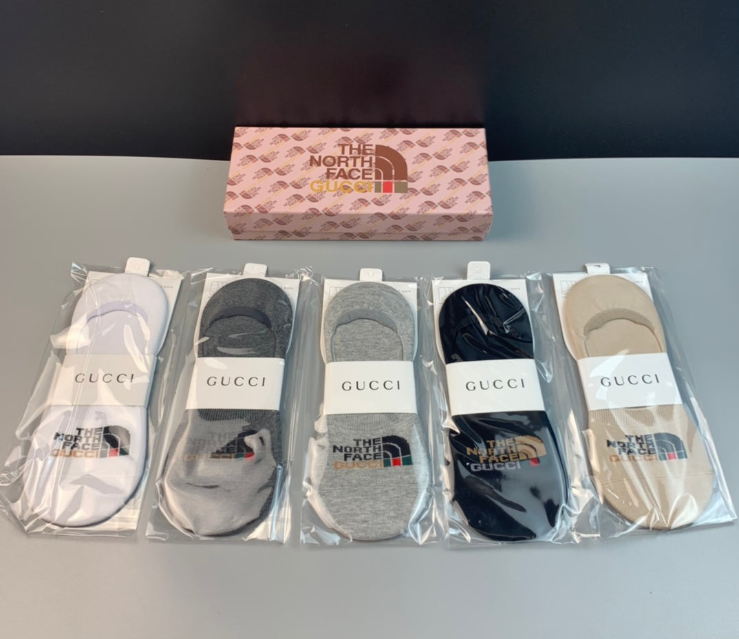Gucci Cotton Crew Socks 5-Pack - Image 1