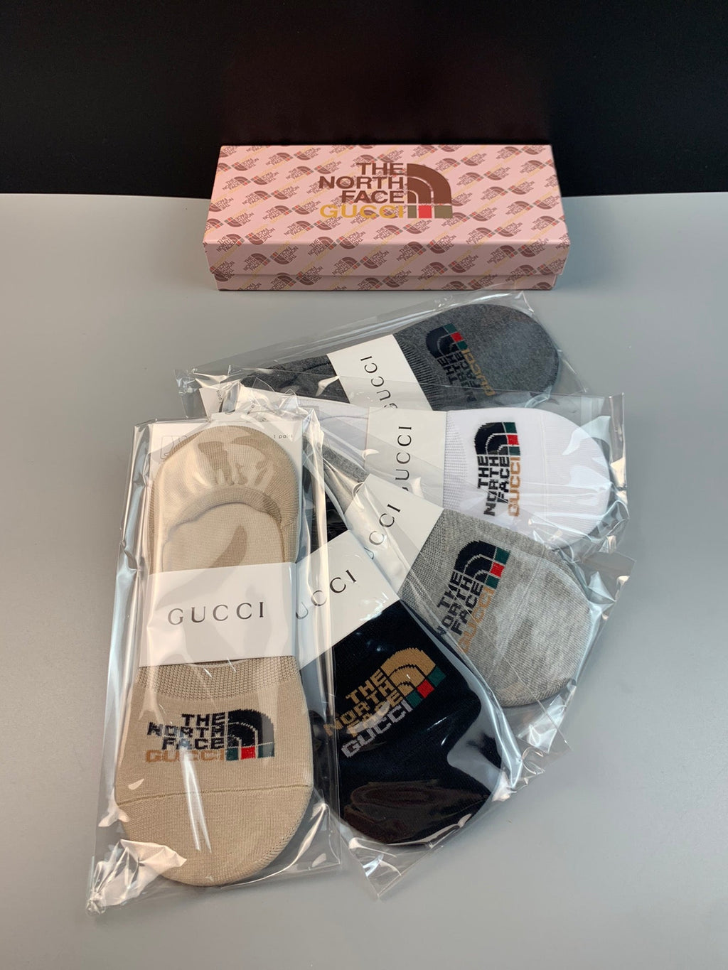 Gucci Cotton Crew Socks 5-Pack - Image 2