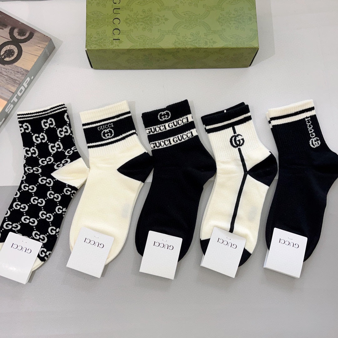 Gucci Cotton Crew Socks 5-Pack - Image 2