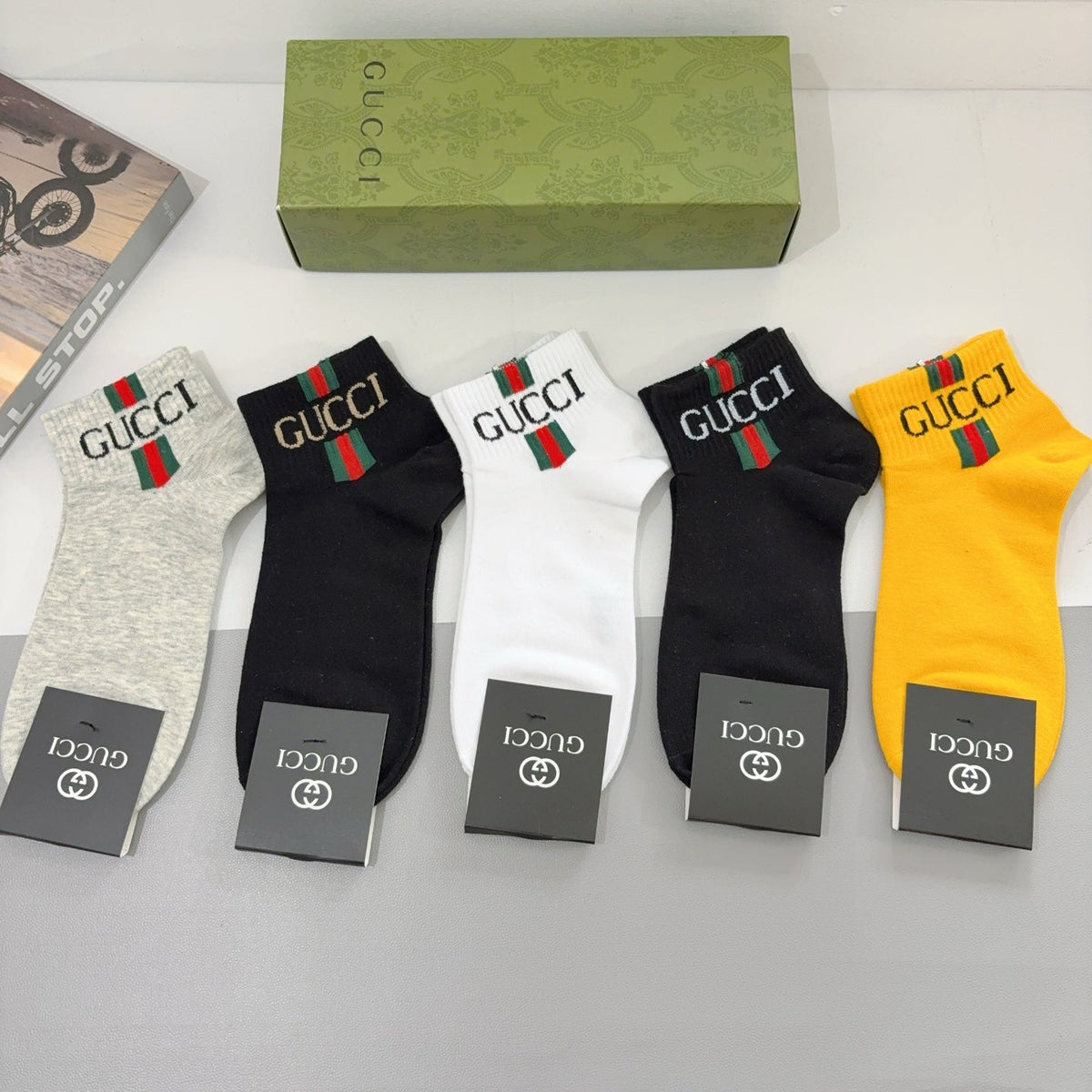 Gucci Cotton Crew Socks 5-Pack - Image 2